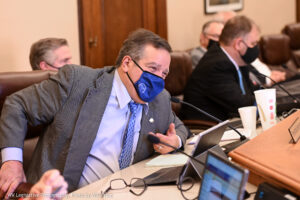 Senate Education amends House charter schools bill and sends it to Senate floor